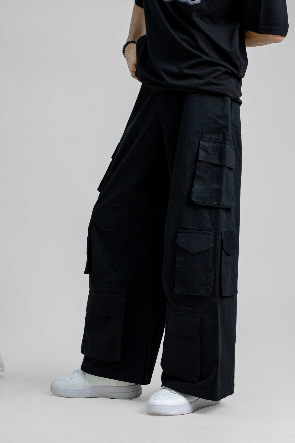 URBAN FORCE CARGO TROUSER