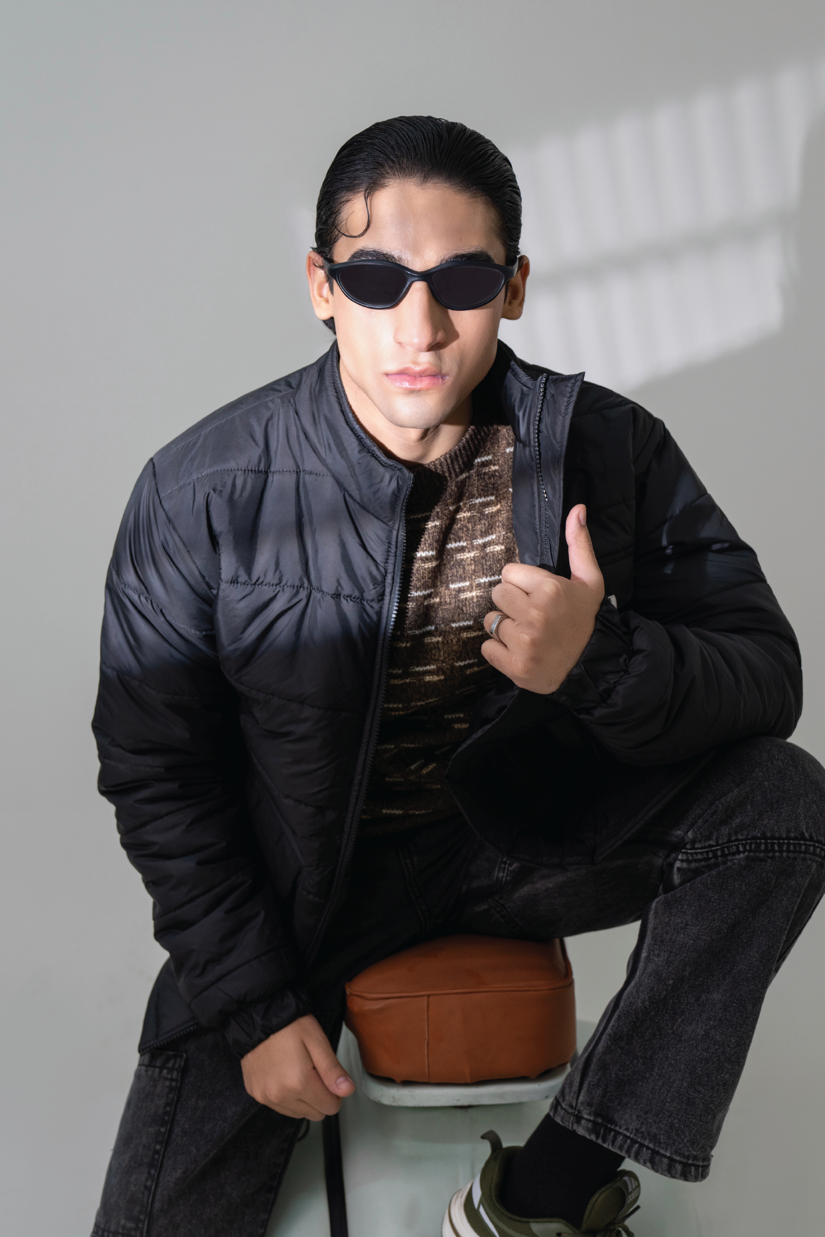 BLACK FULL SLEEVES PUFFER JACKET